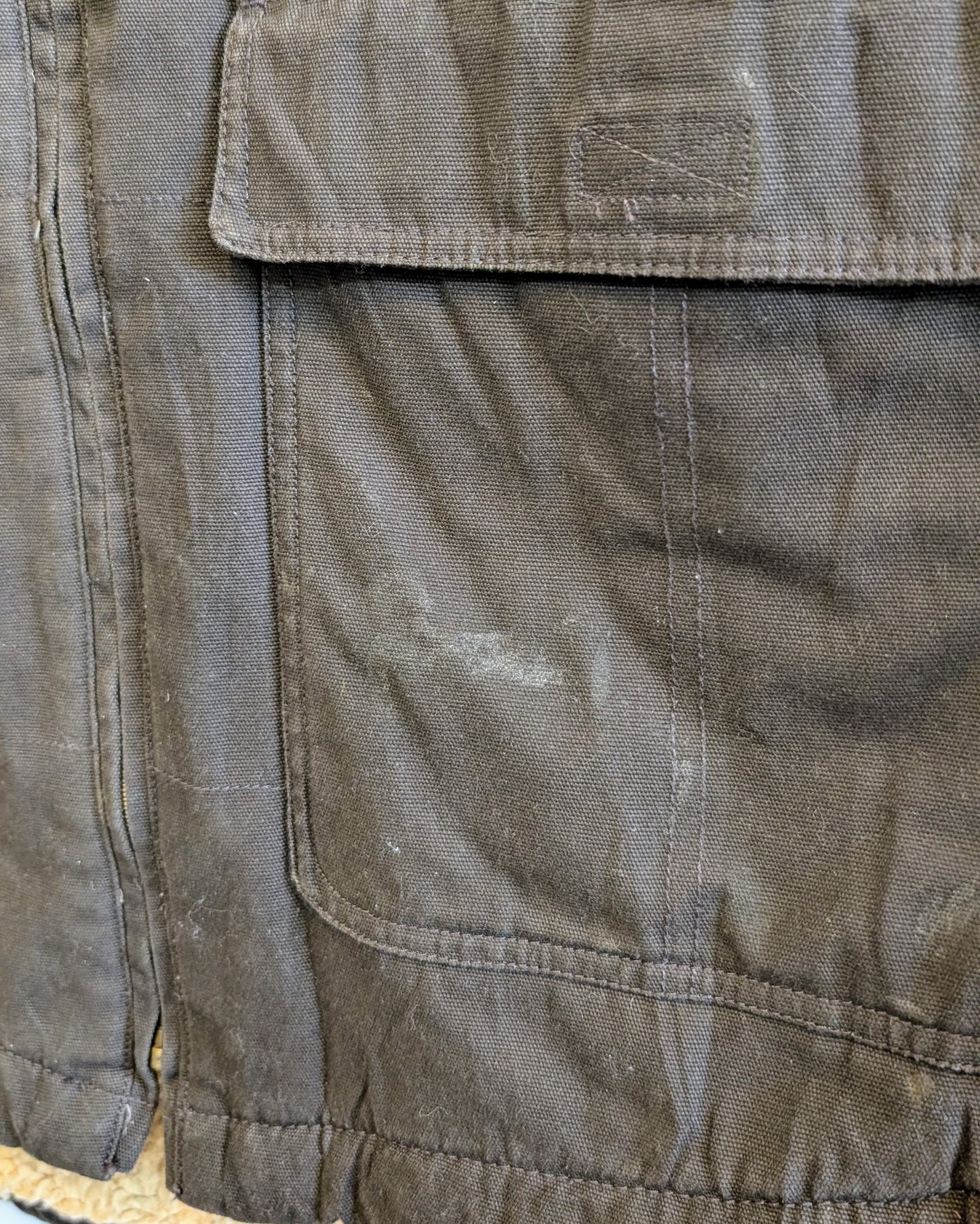 Lee Vest - Size L - Grade B