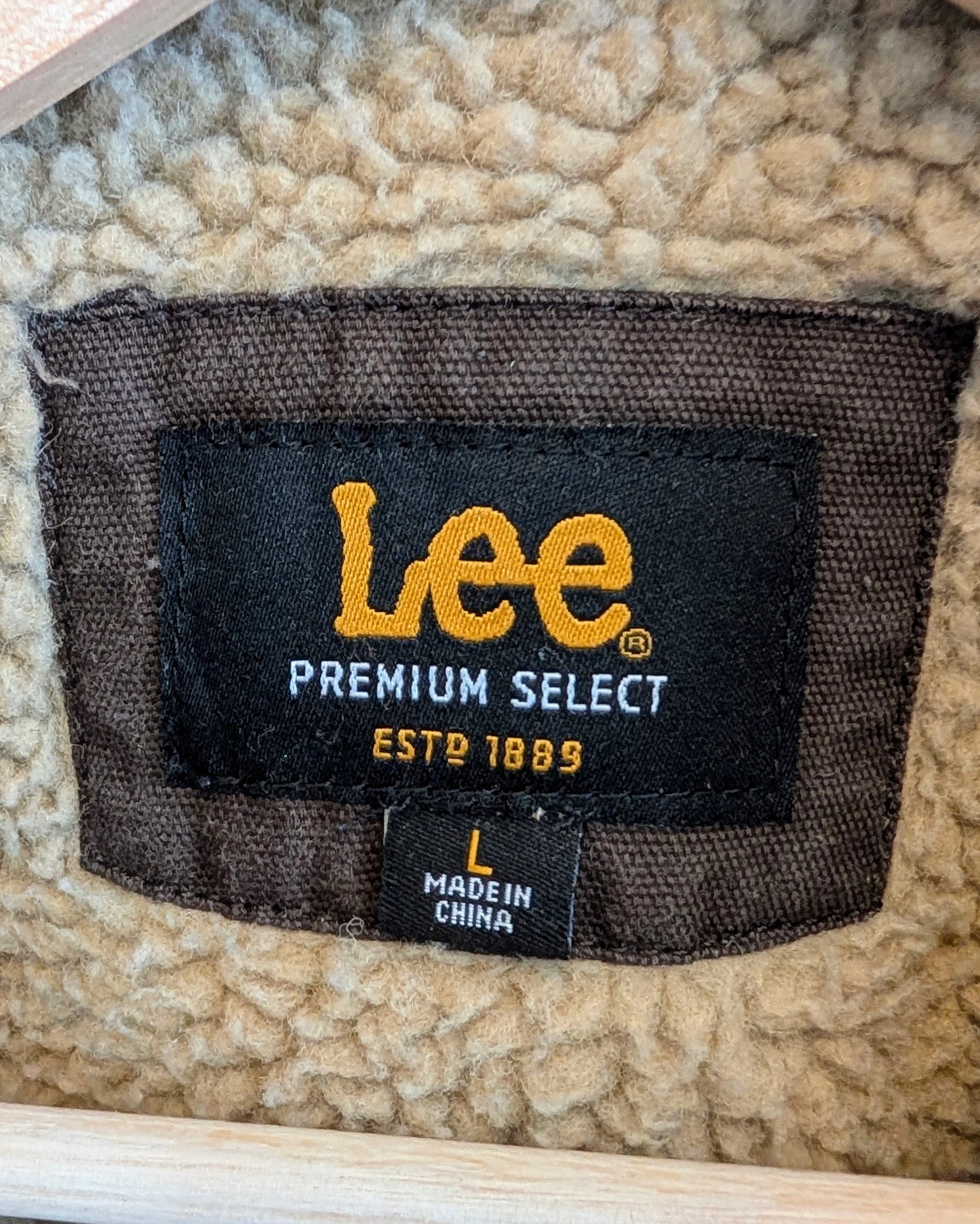 Lee Vest - Size L - Grade C