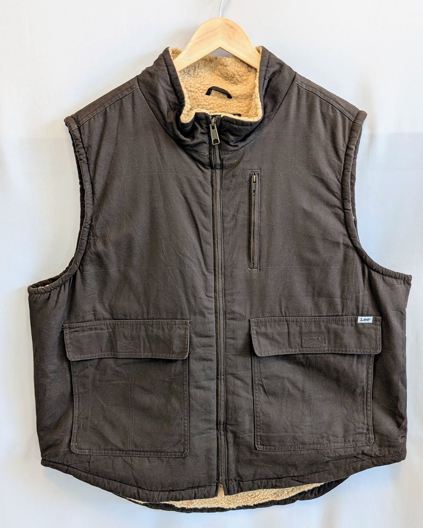 Lee Vest - Size XL - Grade A