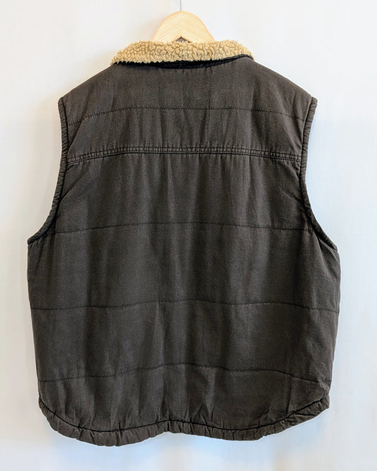Lee Vest - Size L - Grade C