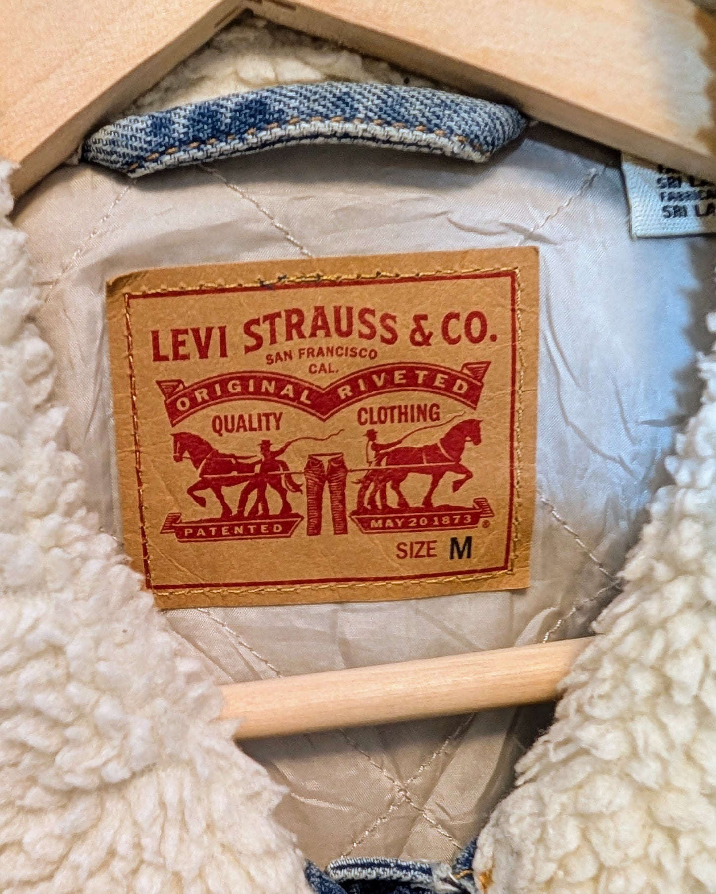 Levi's Sherpa Denim Jacket - Size M - Grade A
